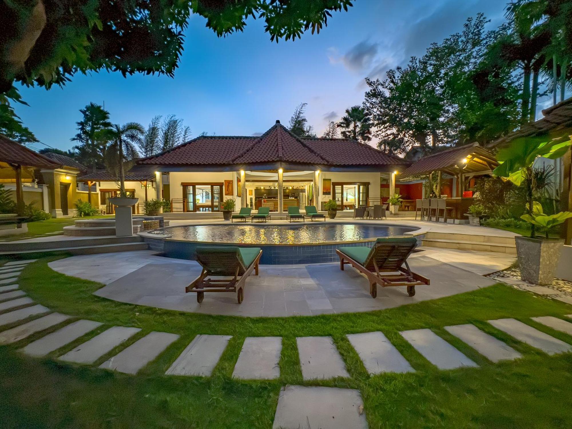 Villa Bugis Abimanyu Seminyak Exterior foto
