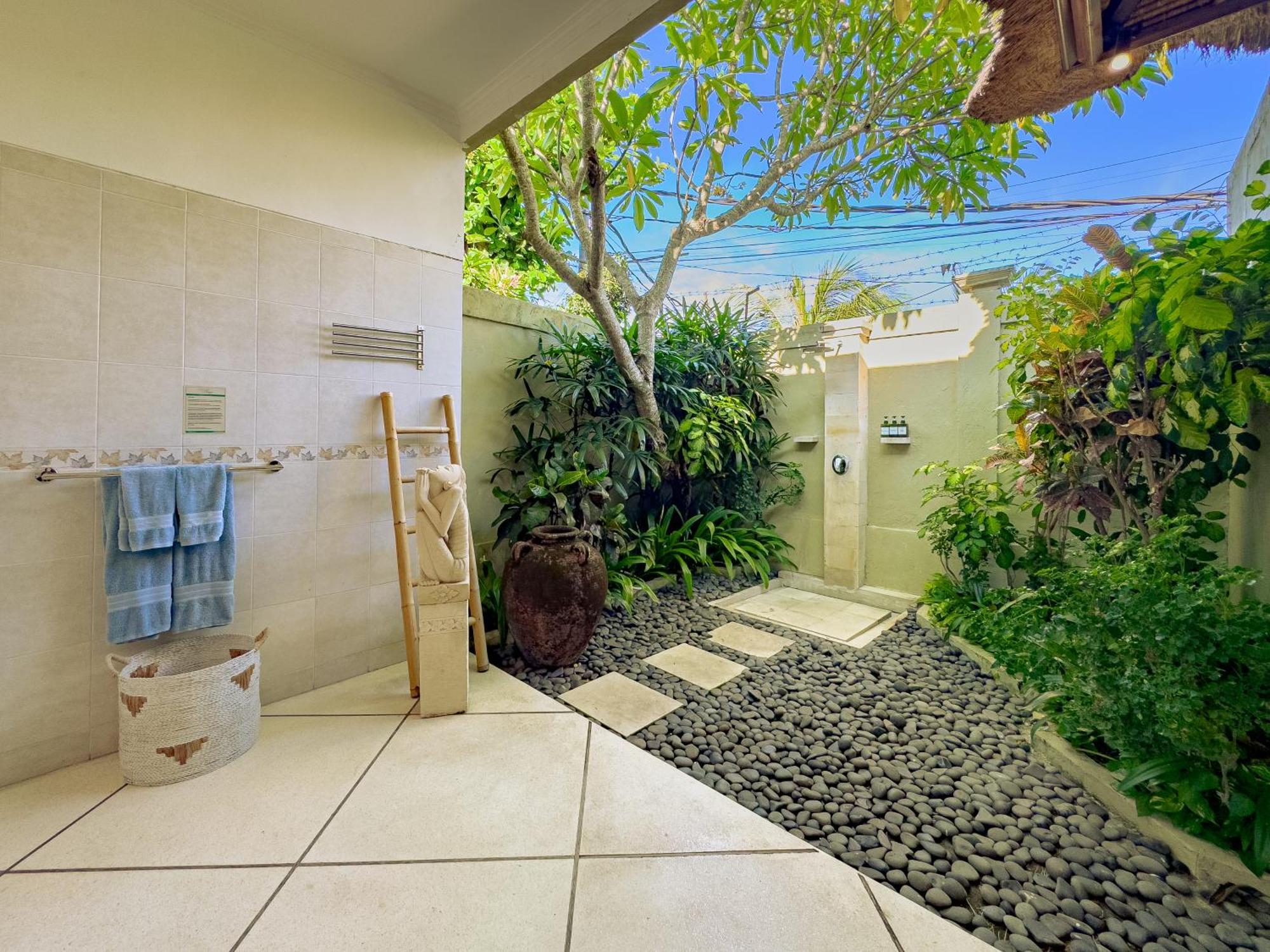 Villa Bugis Abimanyu Seminyak Habitación foto